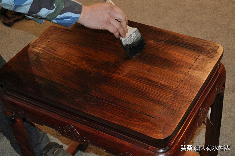 旧家具如何翻新用什么油漆,旧家具补漆翻新怎样操作