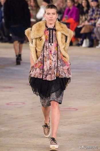 蔻驰米兰时装周,2017纽约时装周蔻驰