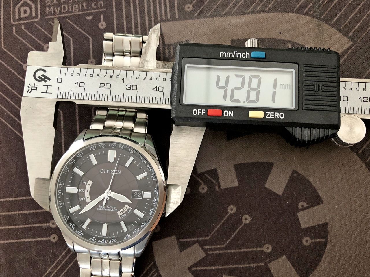 西铁城h145指针基准位置校正,西铁城光动能手表熊猫眼测评