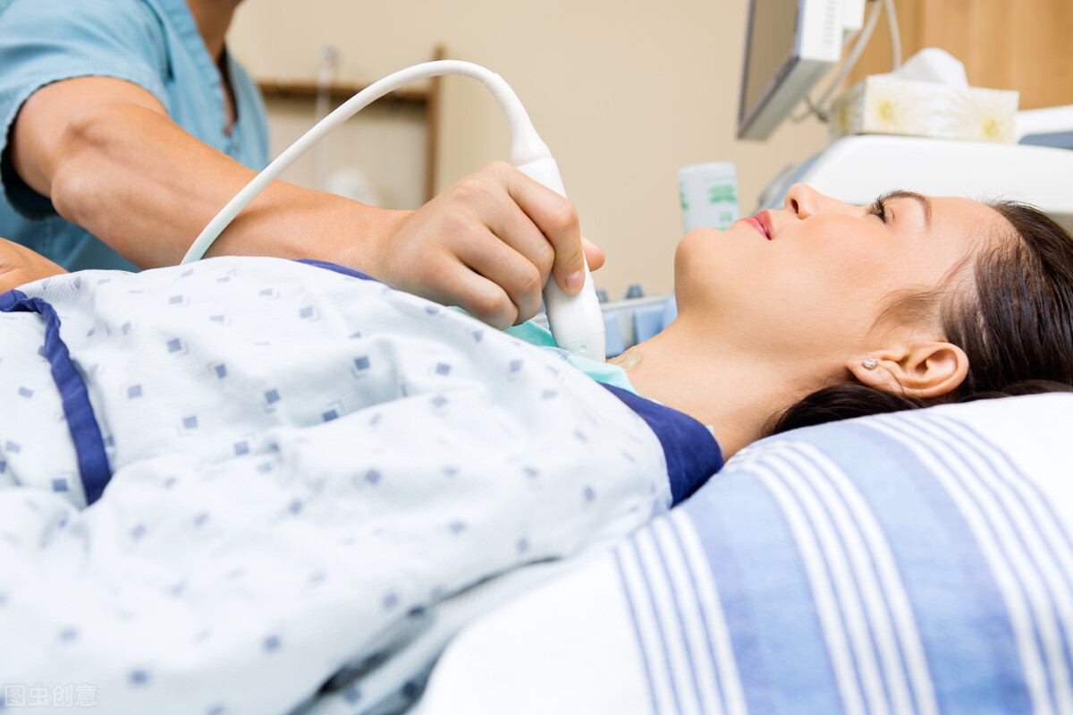 甲减导致的皮肤干燥怎么解决,皮肤干燥可能是甲减