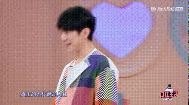 让男明星帮忙化妆，是巨大福利还是*男美**陷阱？