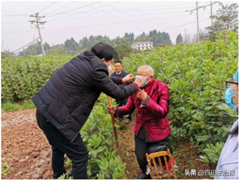检察蓝守护候鸟,检察蓝守护革命红