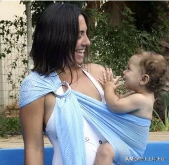 觉得娃是出门的绊脚石，不是因为生了个假的娃，而是因为没用神器