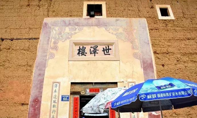 去漳州玩住厦门还是漳州,旅游去厦门还是去泉州