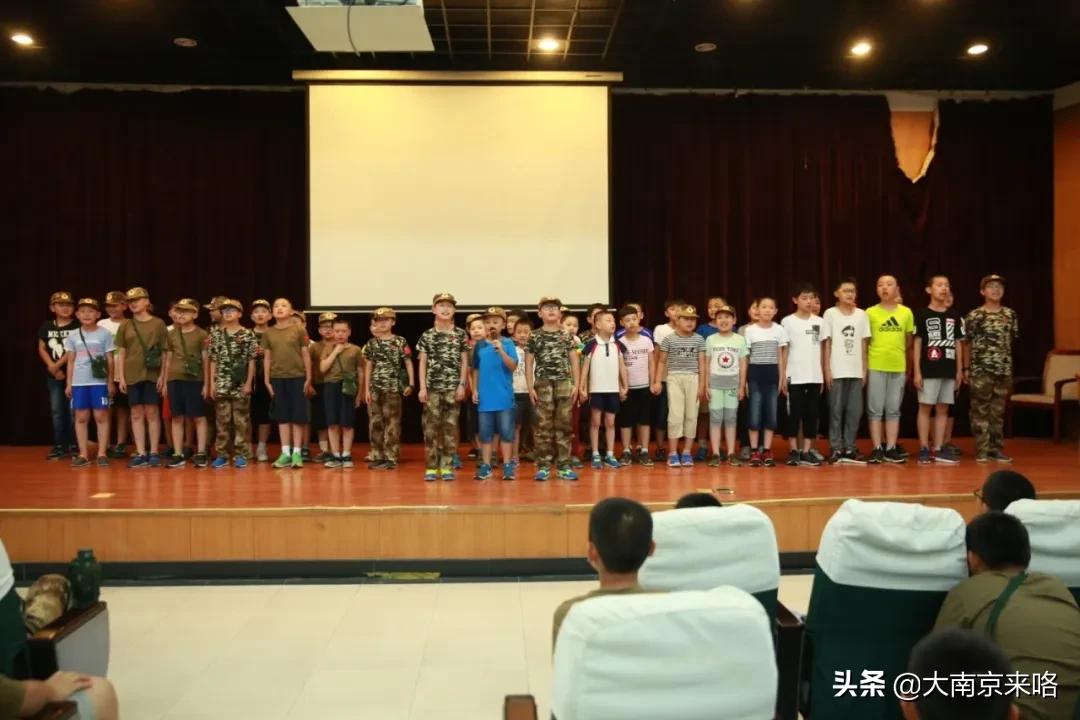 江苏教育频道特种兵军事夏令营,小小特种兵夏令营江苏广电