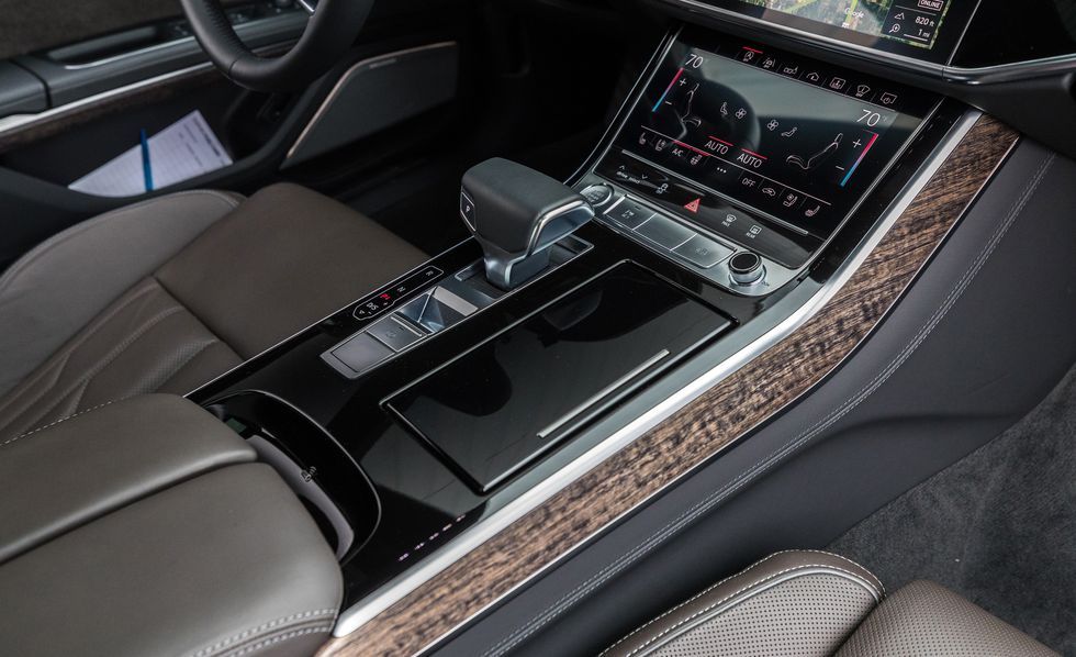 2019款奥迪a855tfsi豪华版二手车,试驾奥迪a82020款