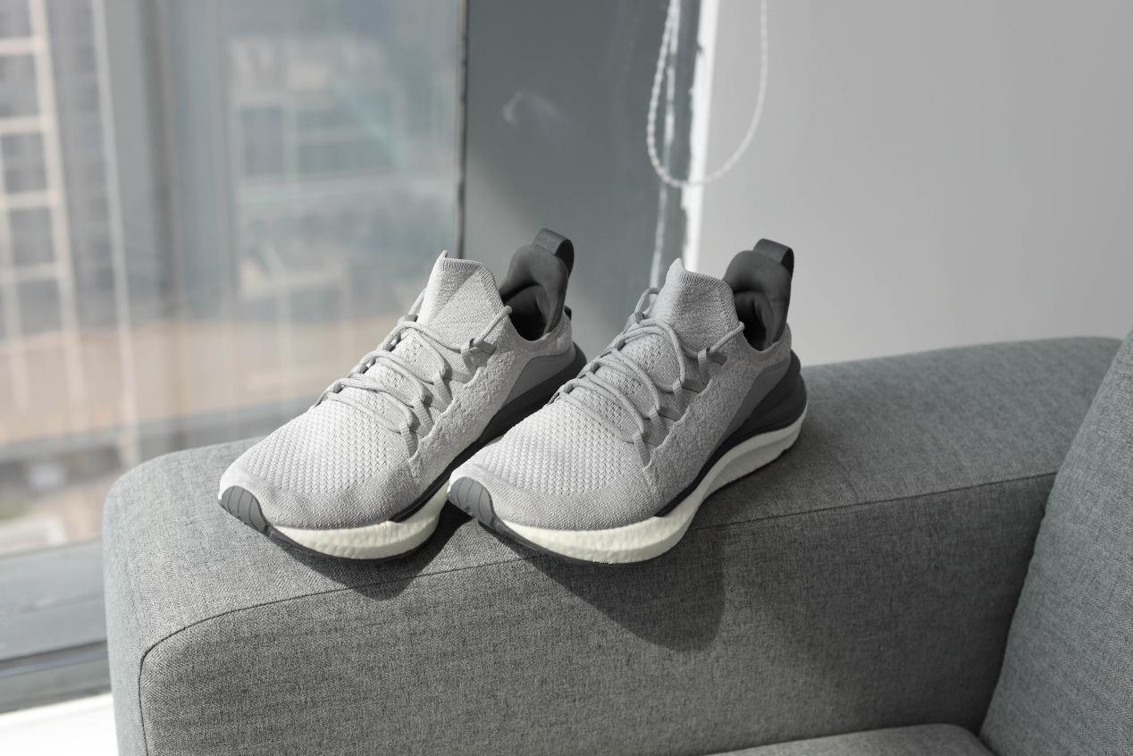 他曾是NBA第一中锋竞争者，受伤后组队詹姆斯，现在怎么样了？