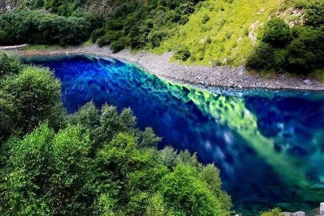 九寨沟旅游神奇的九寨,九寨沟风景不输瑞士