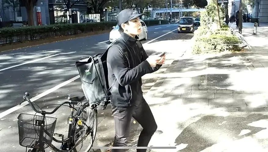 没出道可以出歌吗,没出道的继续努力