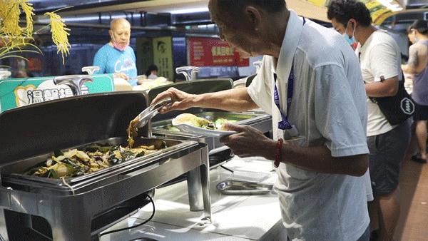 天平架素食自助餐,15元吃素食自助餐