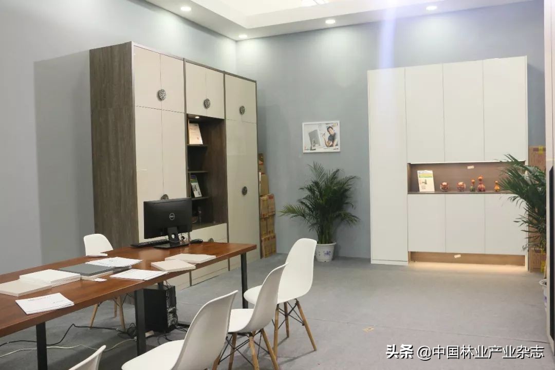 轻奢木门北京门展,尚家木门北京门业展