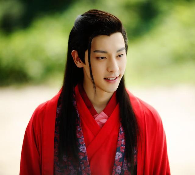 《封神演义》里的九尾狐在上古时期人们眼里到底是什么东西？