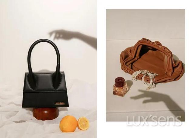 包包饰品拍照如何拍出高级感,出门旅游拍照百搭实用包包