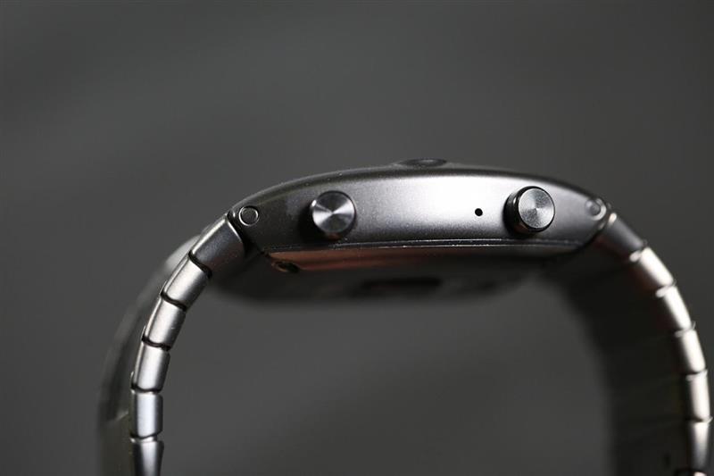 厉害啦！折叠屏努比亚腕机阿尔法评测：钢铁侠的技能被它实现