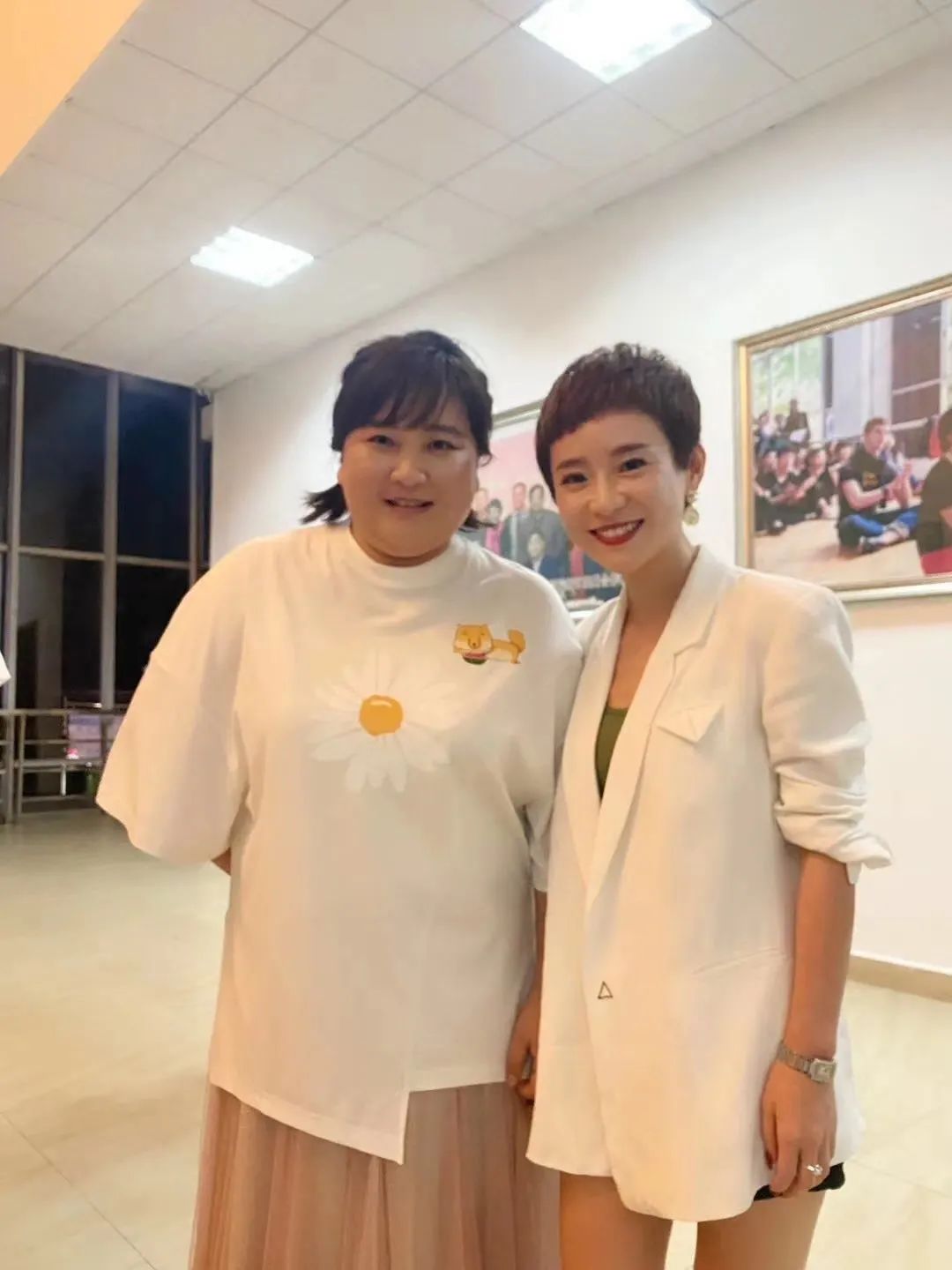 美在当下I公司简介——中国首家女性价值成长商学院