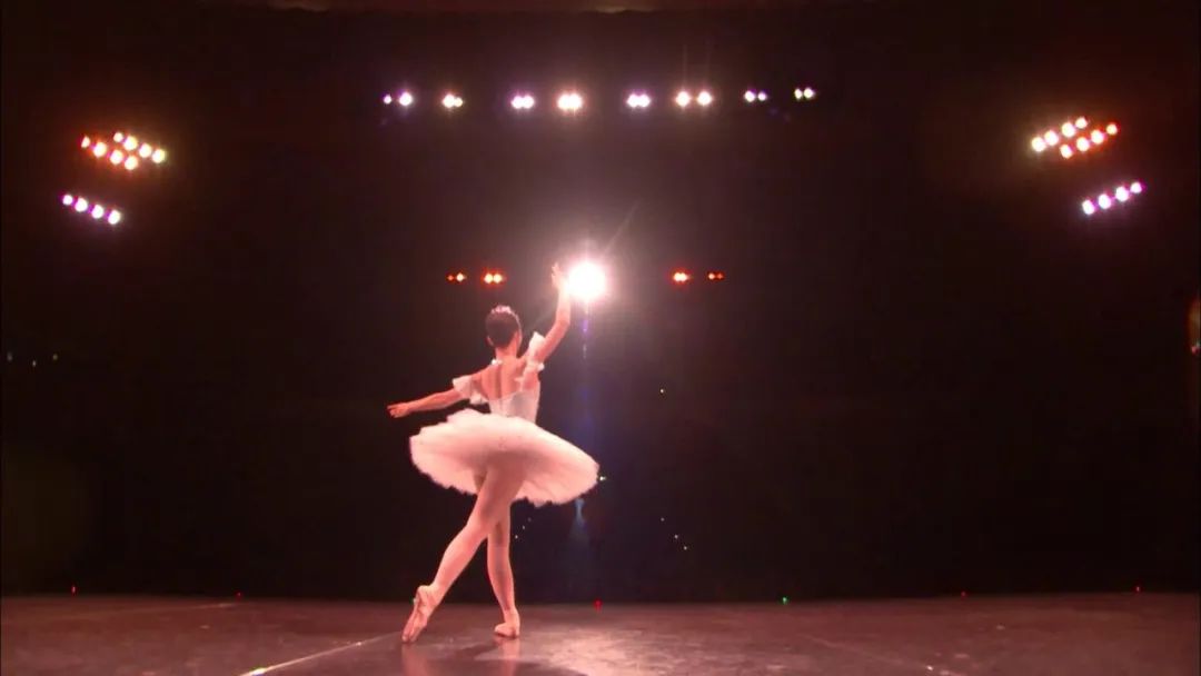 日影|东野圭吾：他爱上了我的谎