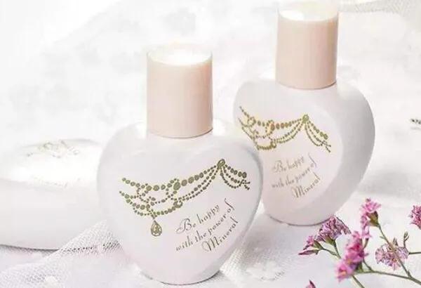 学生党平价好用粉底液,十大公认好用的粉底液平价排名