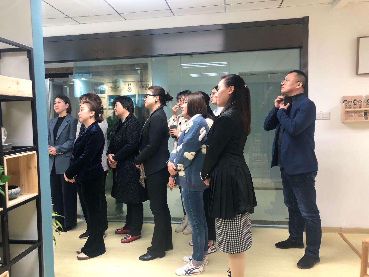 阳光教育巩总、大地德润教育张总一行莅临育儿家，探寻托育新航向