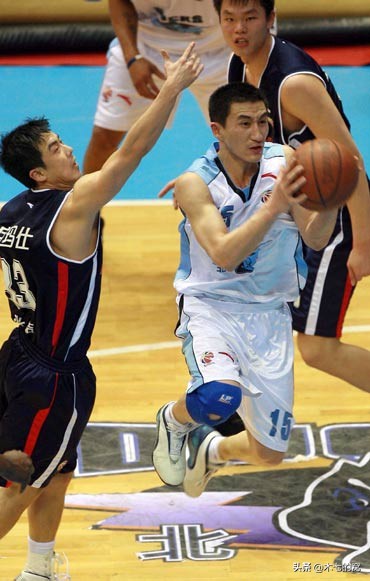 cba球衣每年一样吗,cba球衣历史