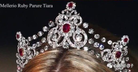 英国女王戴的超级超级珍贵的王冠,各国女王加冕皇冠图片