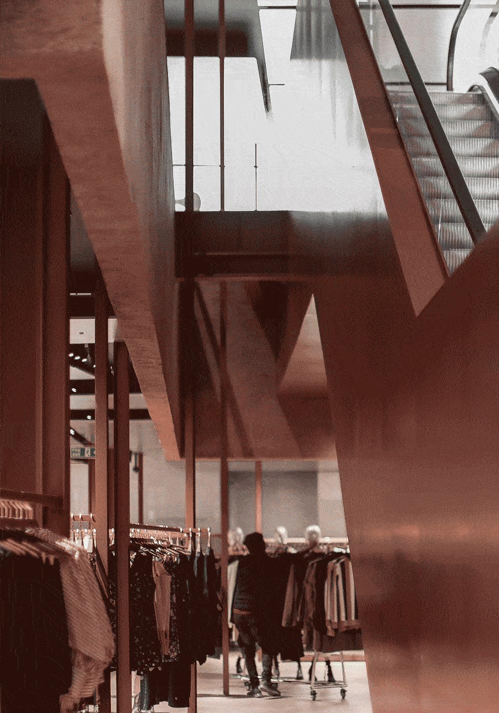 新作|东仓：UR伦敦旗舰店--稀声