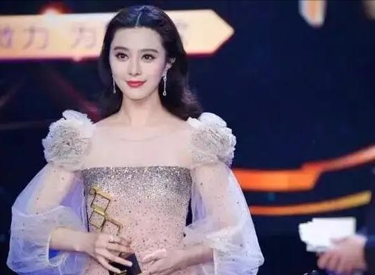 范冰冰护肤早晚一片面膜,范冰冰为什么永远敷面膜