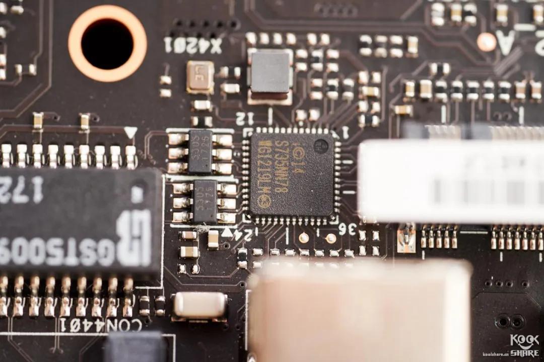 拆解不带框屏幕总成,拆解揭晓内部用料