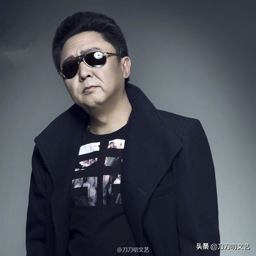 摇滚大爷于谦完整版,于谦的一生被童年治愈