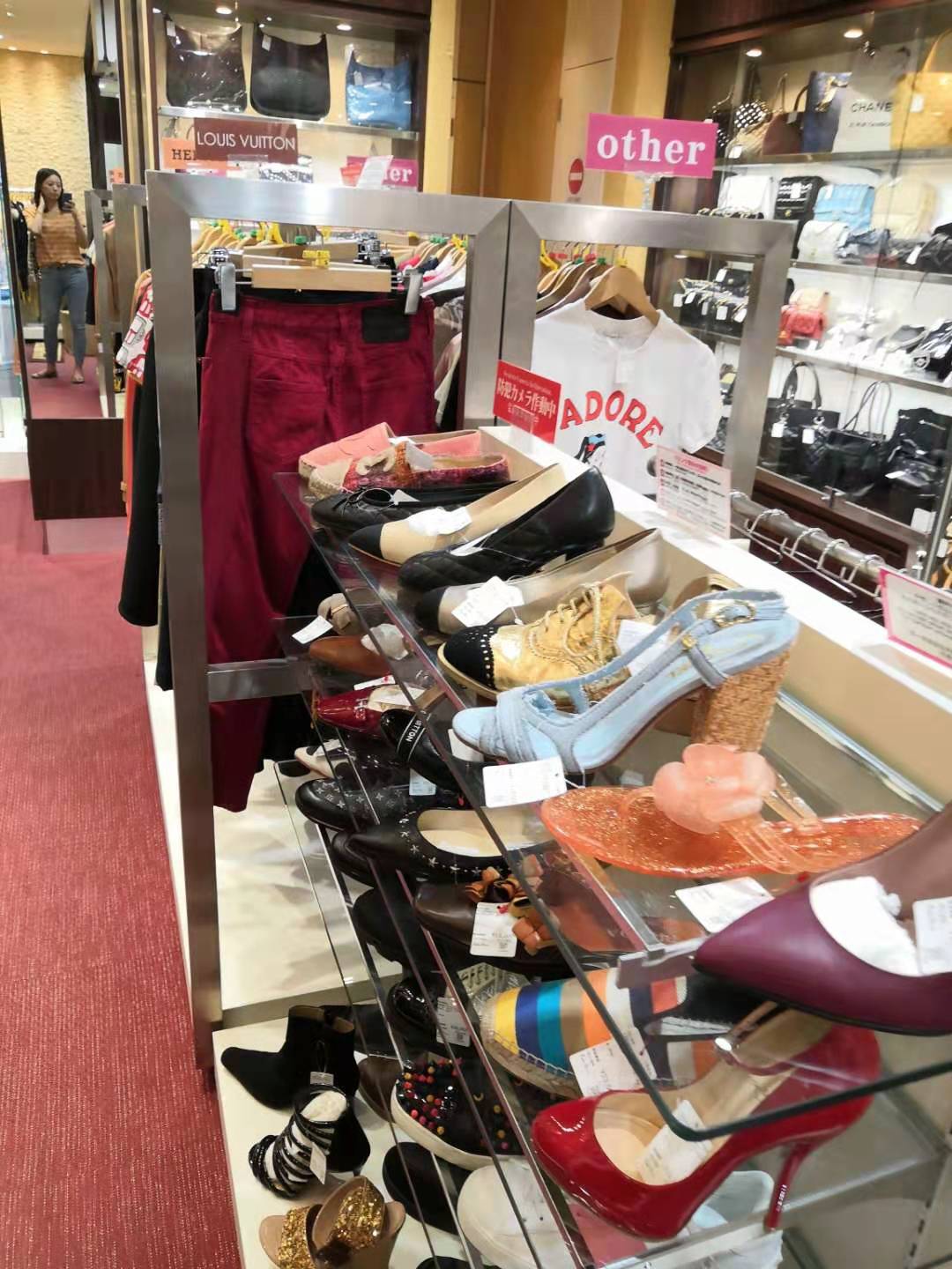 日本的lv中古店哪里多,大阪最大的中古店在哪里