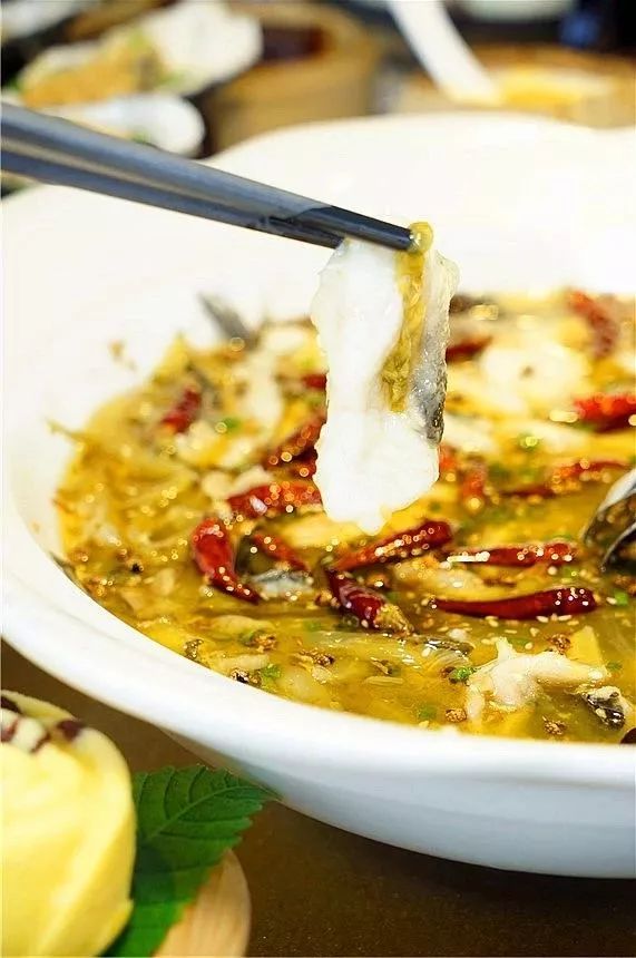 老板疯了五元一桌子菜,老板疯了系列零食