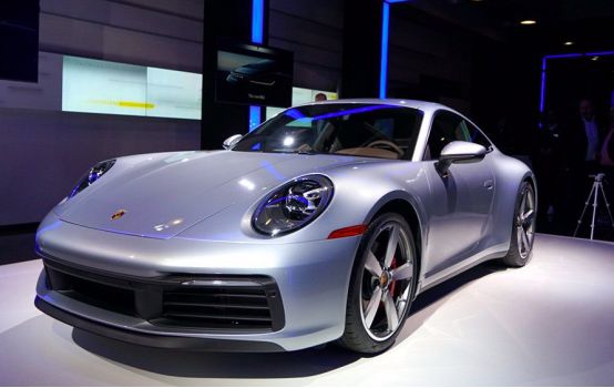 保时捷911targa黑武士回头率,保时捷911街拍回头率