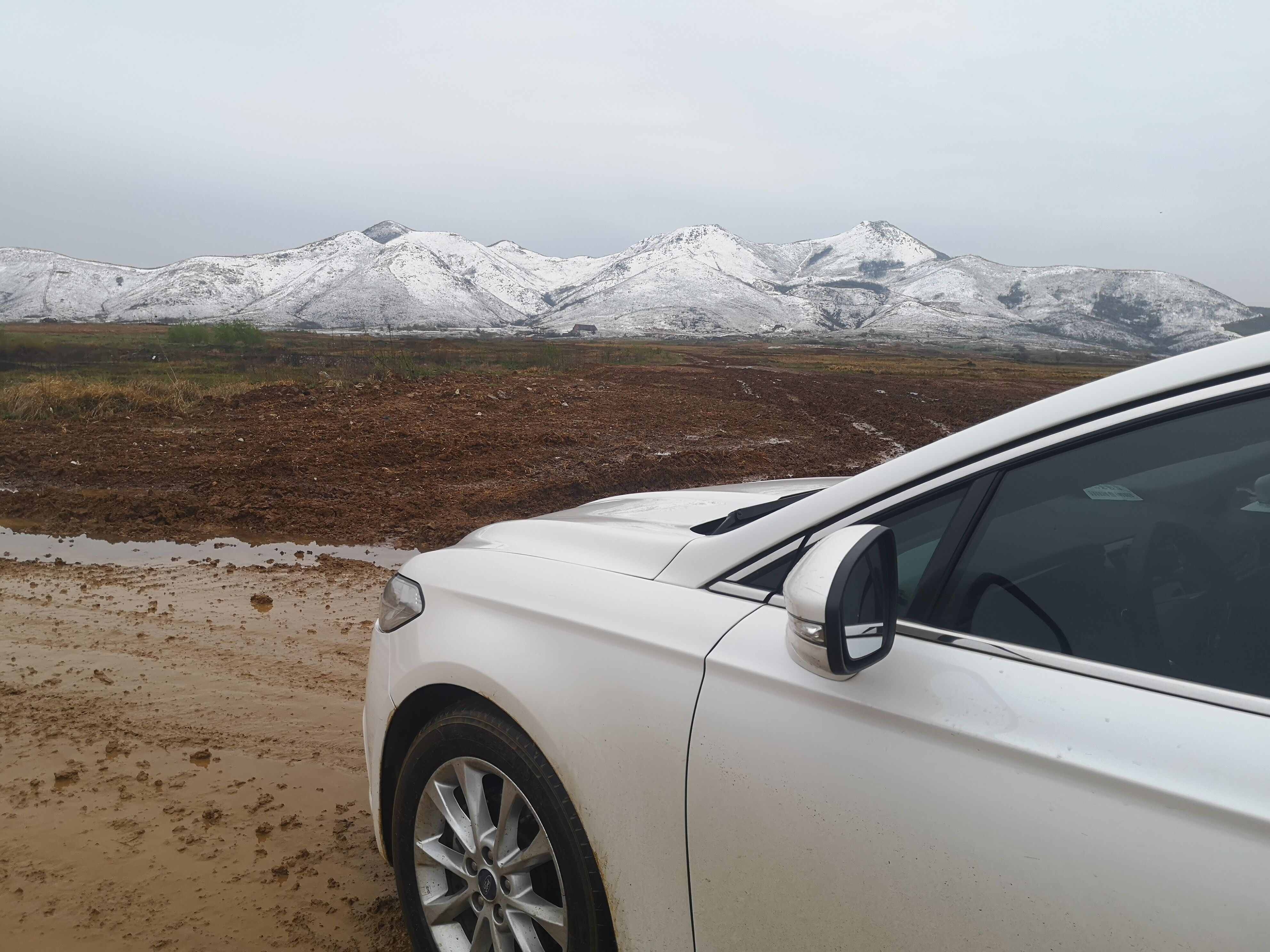 17款蒙迪欧改日间行车灯,17款蒙迪欧时尚可以改随动大灯吗