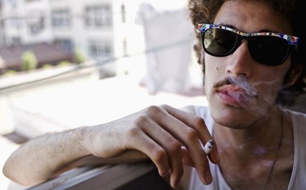 一个月不抽烟尼古丁会变没吗,一个月不吸烟算戒掉了吗