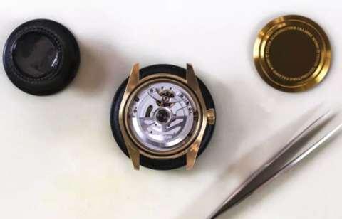 帝舵手表如何确认型号真假图解,购买帝舵要注意什么