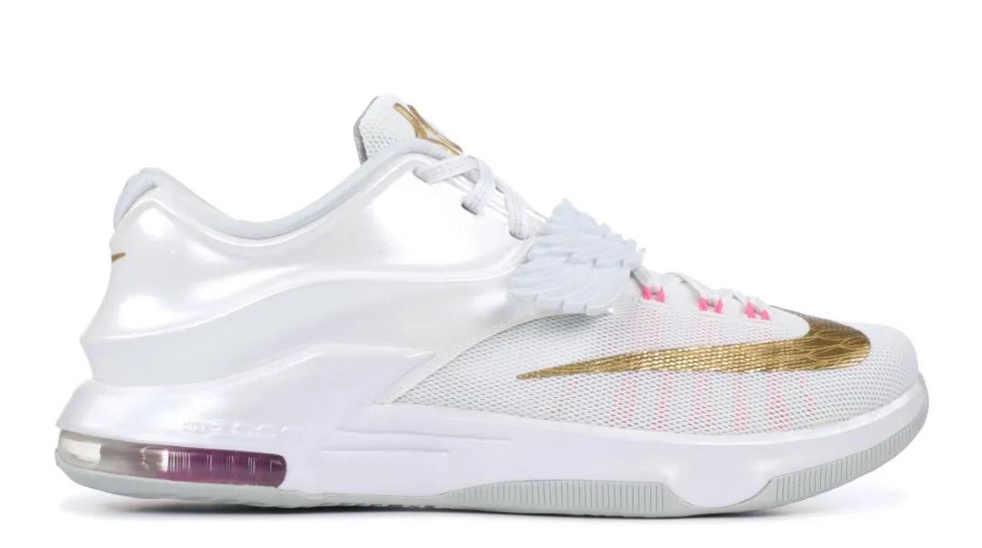 kd杜兰特战靴简版5代,kd球鞋最新