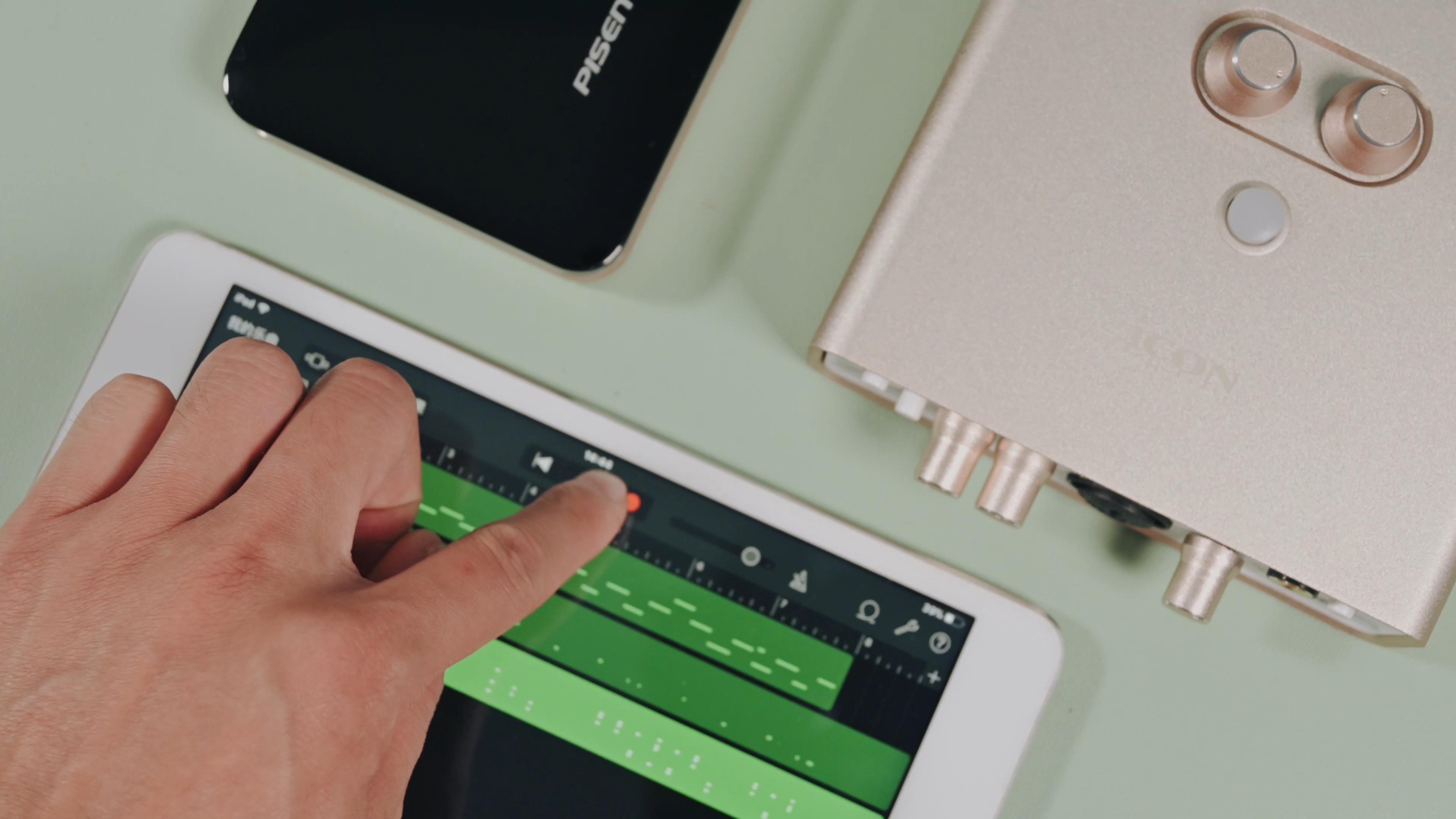 艾肯uports2live声卡怎么录歌,艾肯声卡uports2能直接连手机用吗