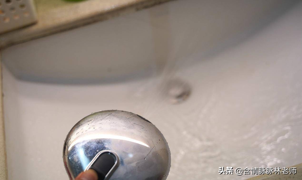 吃饭睡觉打豆豆,大白u悦恒温花洒