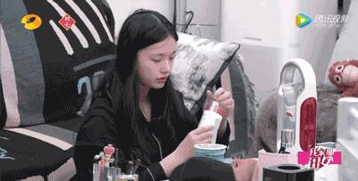 还在为粉刺黑头烦恼吗,还在为黑头而烦恼吗