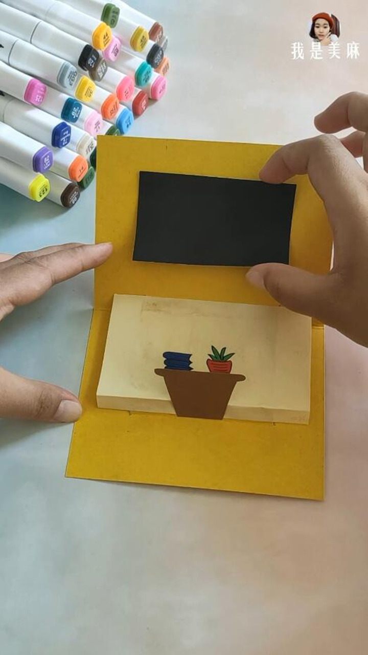 教师节到了给老师做一个贺卡,教师节做给老师的贺卡超简单的