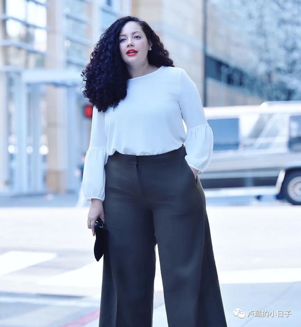 微胖遮肉显瘦,胖妹子看过来教你一招显瘦又百搭