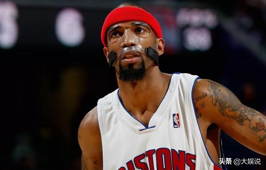 不怕打不死的小强,怕不死的小强