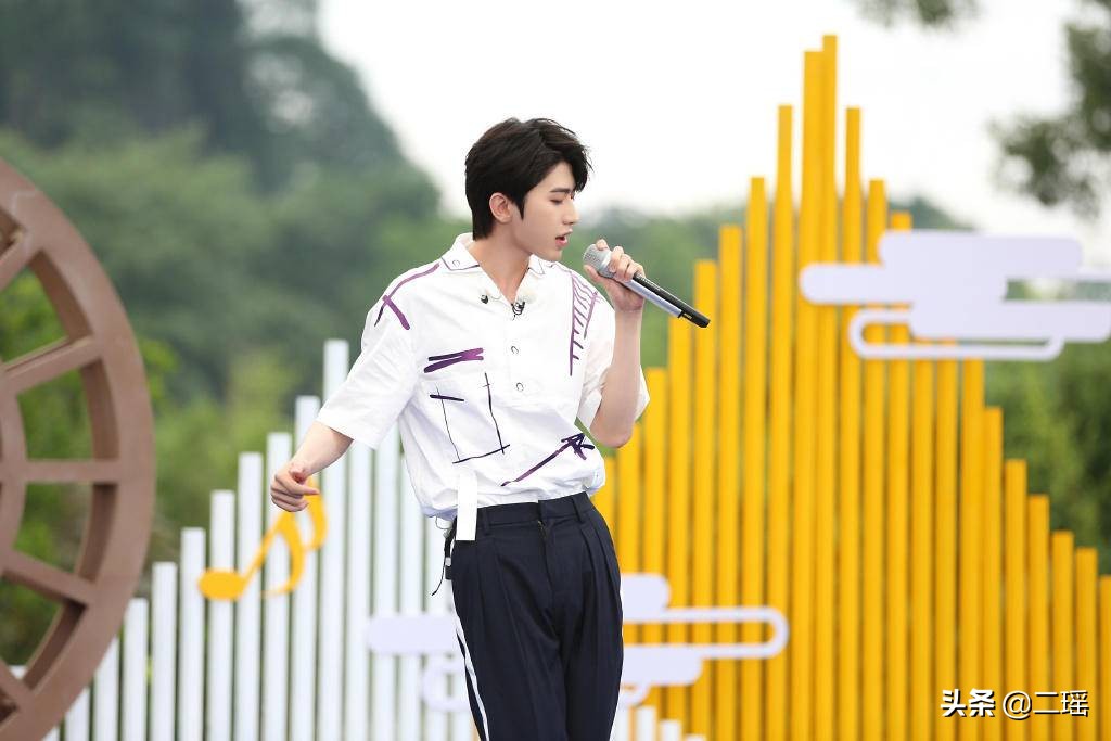 碎片信息“读”人：李晨最后哭了，我却心疼曾被全网嘲讽的蔡徐坤