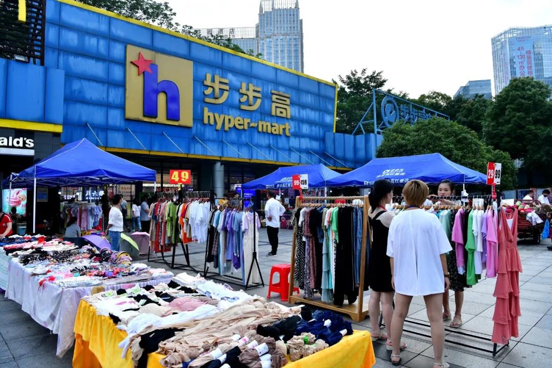 步步高夜市摆摊多少钱,步步高夜市摆摊招租