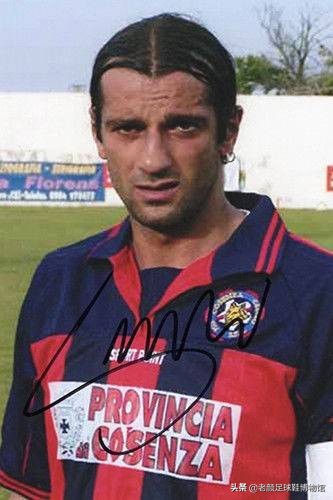 世界第一身价给世界杯金靴带绿帽，遭现世报，米兰千万美元打水漂