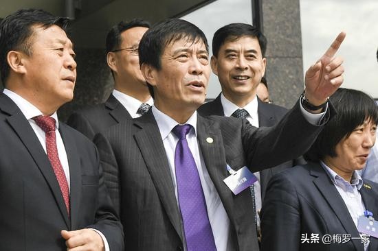 涓浗鑱屼笟瓒崇悆鍙戝睍鍥板,鏃ユ湰瓒崇悆鍔垮鐮寸杩堝悜涓栫晫鍓嶅崄