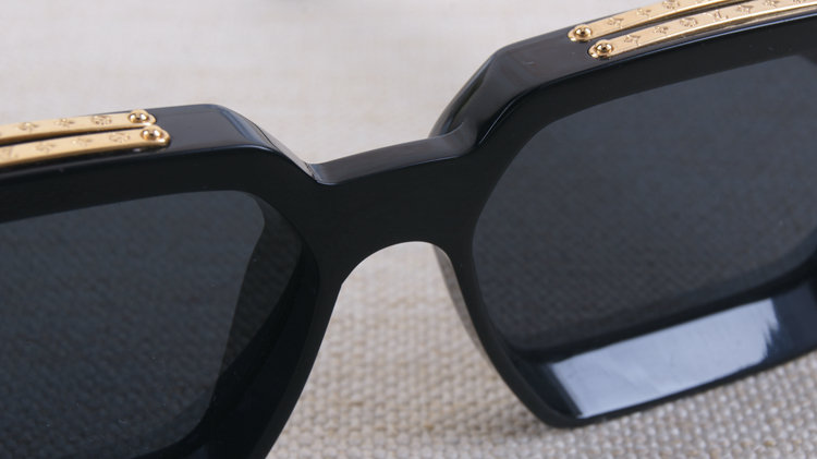 眼镜坏了用哪种胶才能粘好,眼镜坏了可以用啥胶粘