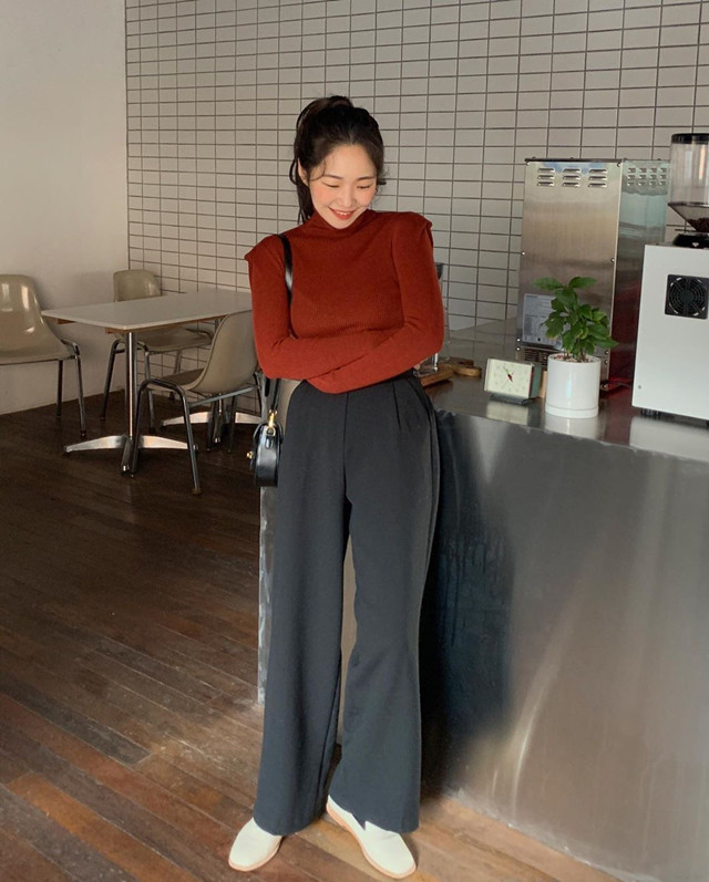 打底衫穿对了有多时髦?关于针织衫的详细解析,好看又百搭