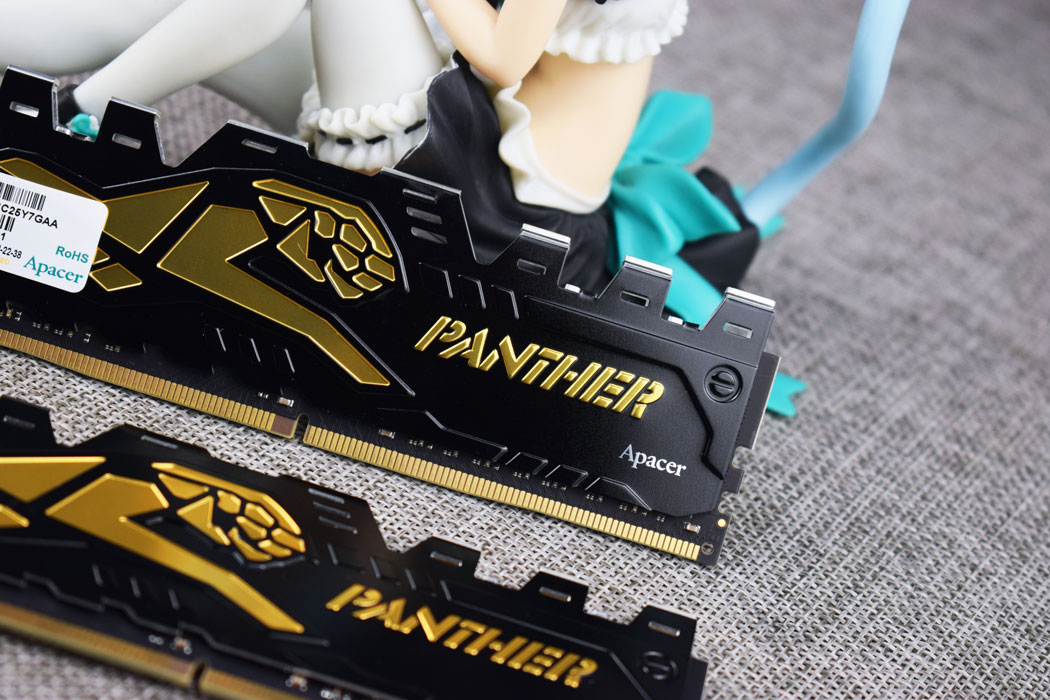 来自AFR颗粒的小惊喜，宇瞻黑豹DDR436008Gx2内存套条开箱试玩