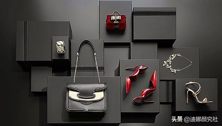 没钱也要投资,没钱还要买奢侈品包