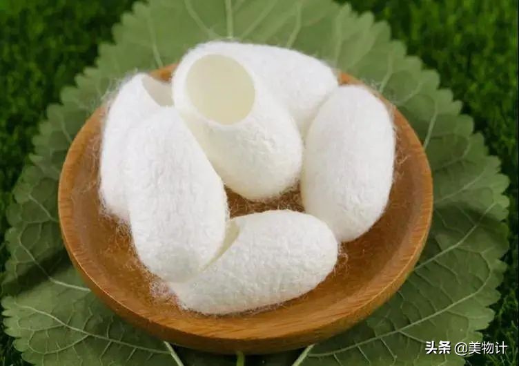 真丝,温润在女人身上的一丝情意